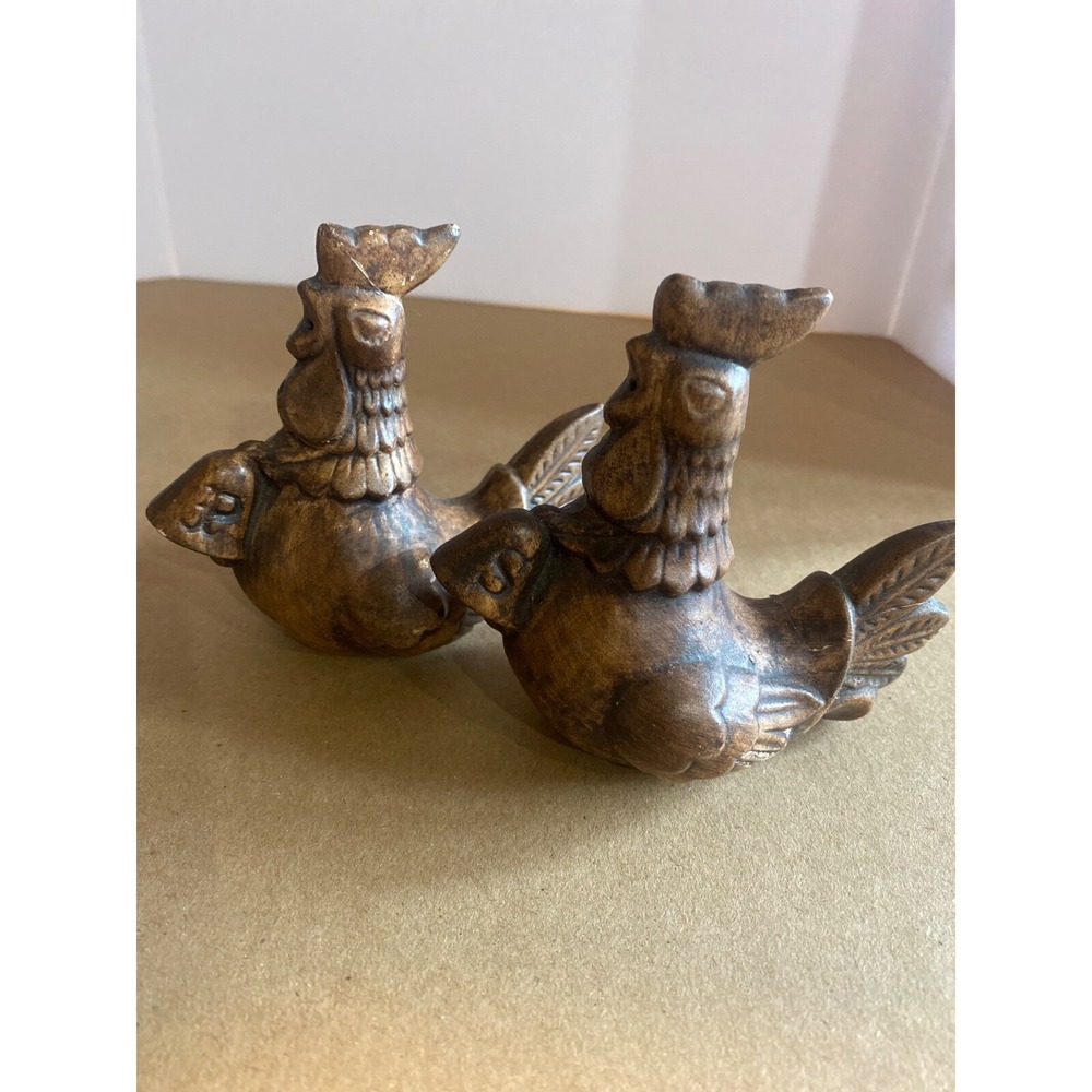 Vintage Treasure Craft Rooster Salt & Pepper Shakers 4"